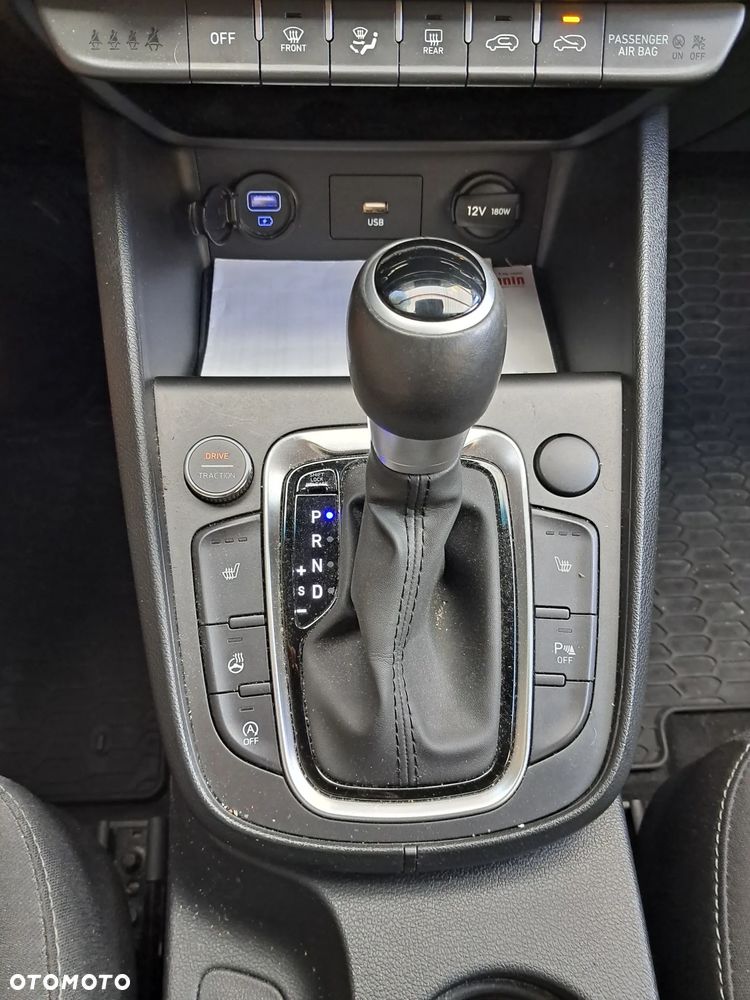 Hyundai Kona 1.0 T-GDI Smart DCT - 11