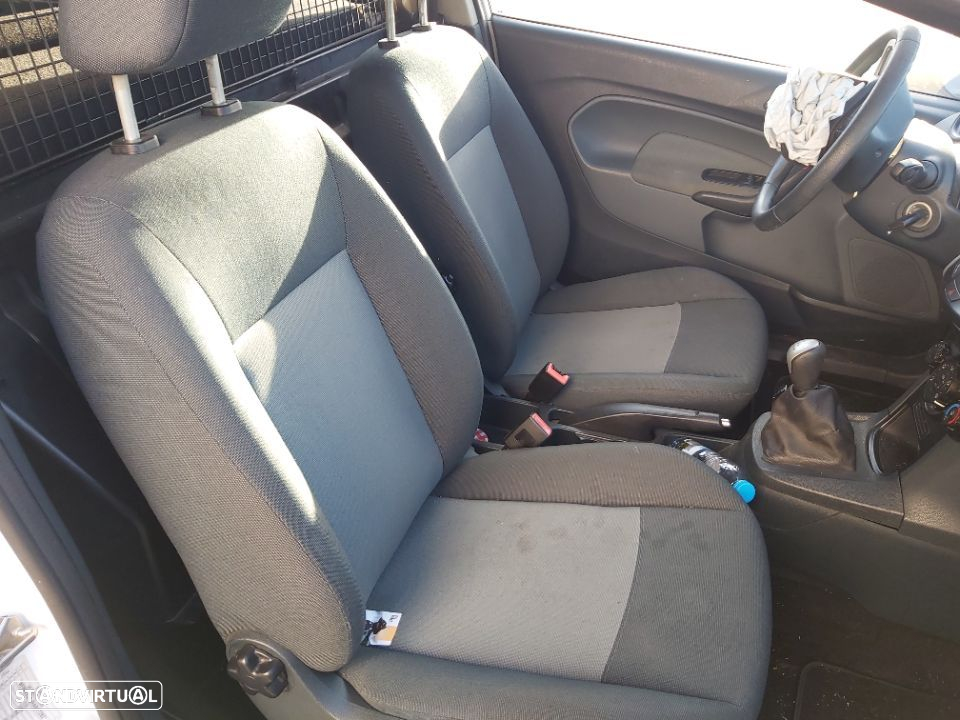 Ford Fiesta 1.4 TDCI 2008 até 2014 ás peças - 4