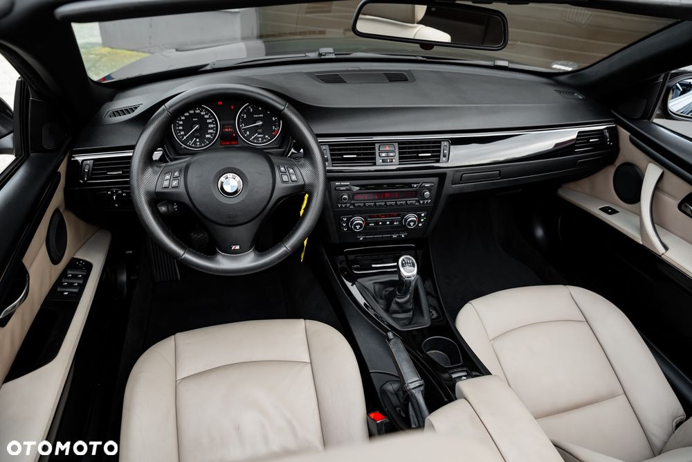 BMW Seria 3 320i Edition Exclusive - 29