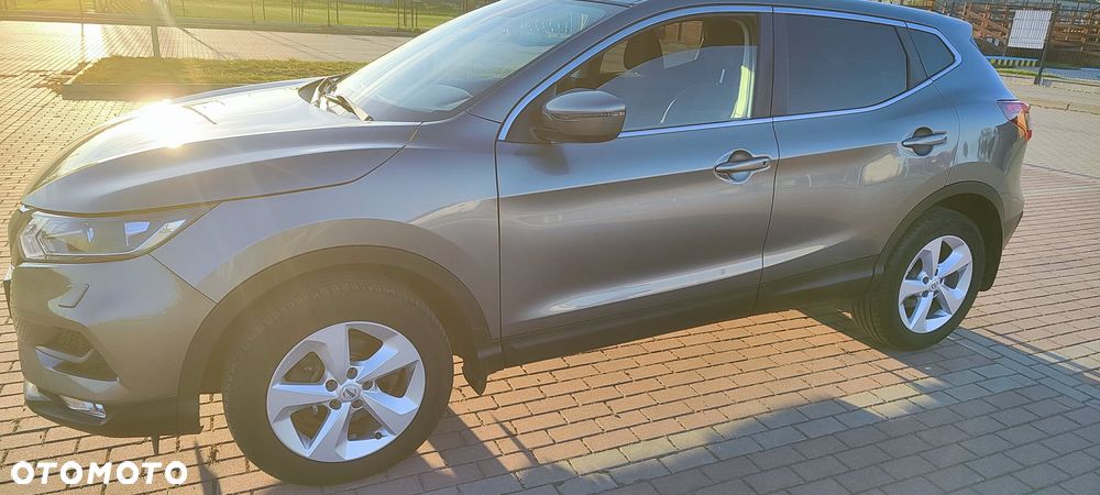 Nissan Qashqai 1.2 DIG-T N-Vision - 4