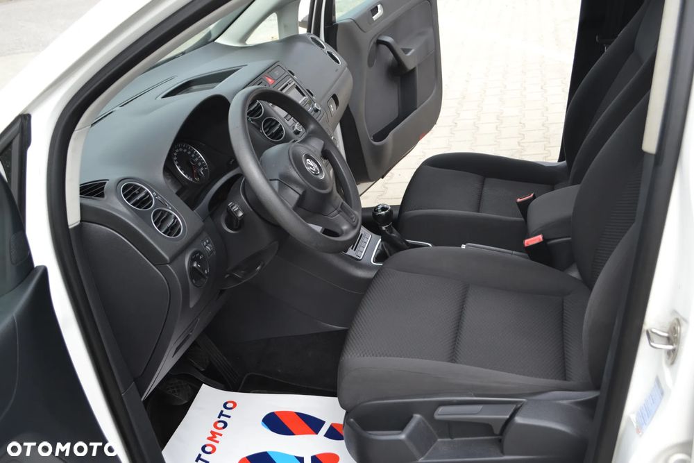 Volkswagen Golf Plus - 11