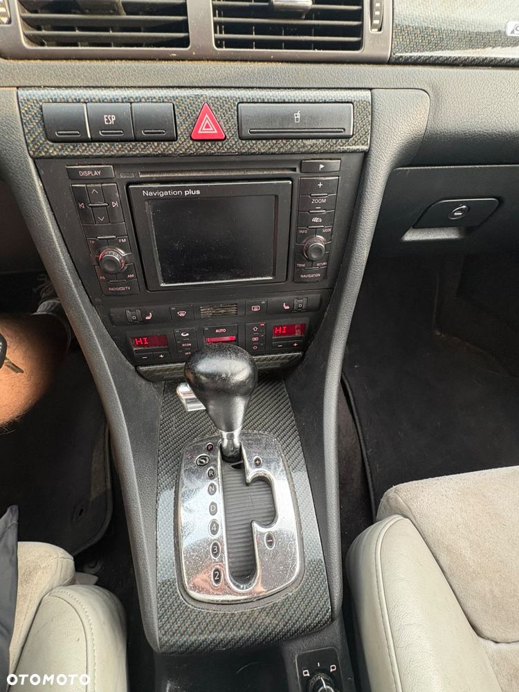 Audi S6 Avant 4.2 Quattro Tiptronic - 17