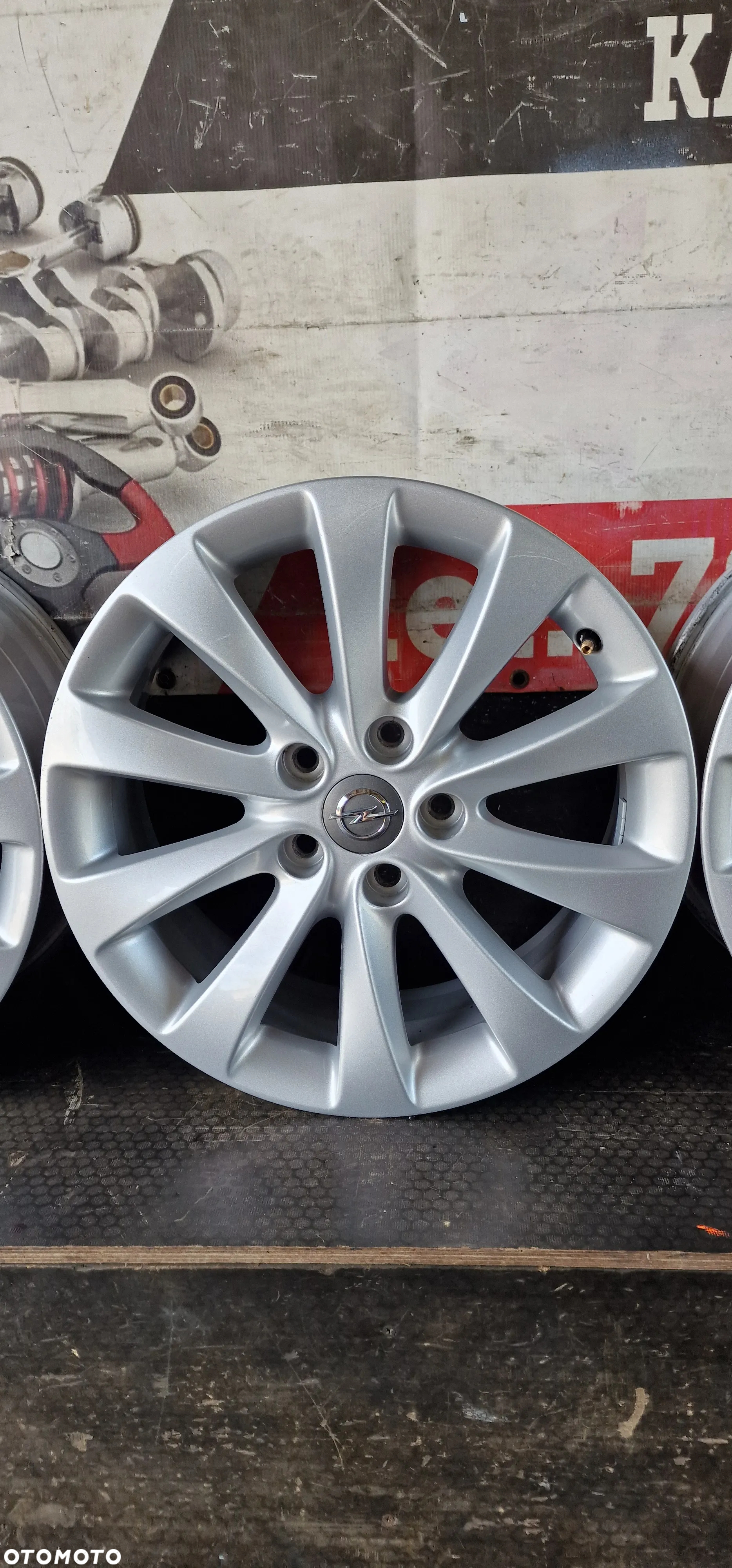 Alufelgi OPEL ASTRA J  5X115 R17 ET44 - 7