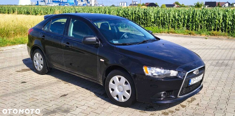Mitsubishi Lancer - 2