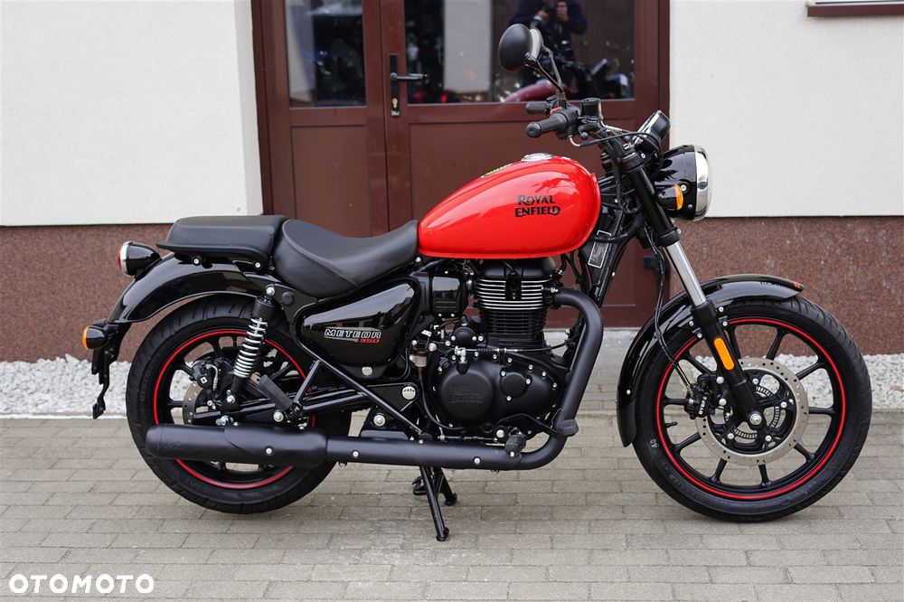 Royal Enfield Meteor - 3