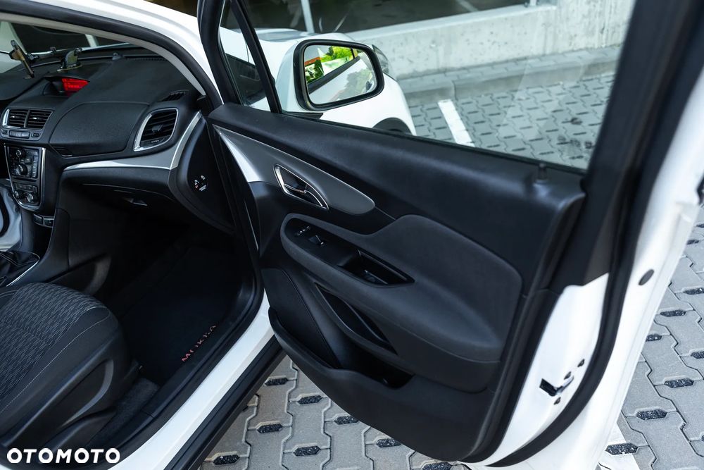 Opel Mokka - 32