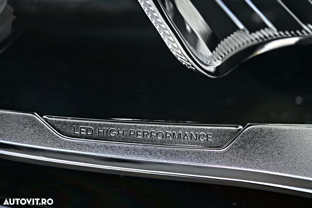 Mercedes-Benz GLA - 28