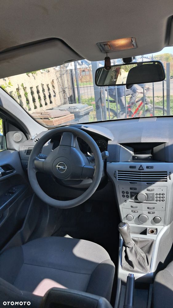 Opel Astra 1.7 CDTI - 8