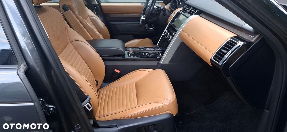 Land Rover Discovery 3.0 TD6 HSE Luxury - 26