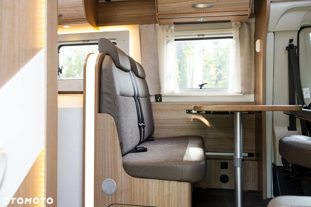 Carado T338S Półintegra CAPRON HYMER ERIBA / ZIMOWY / KLIMA - 31