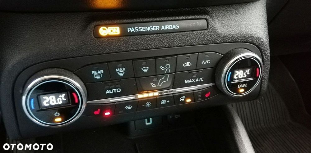 Ford Focus 1.0 EcoBoost Trend Edition - 15