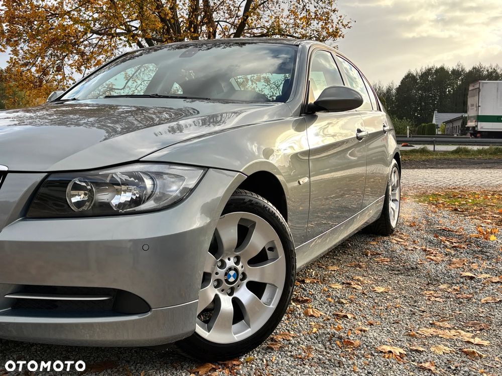 BMW Seria 3 320i - 19