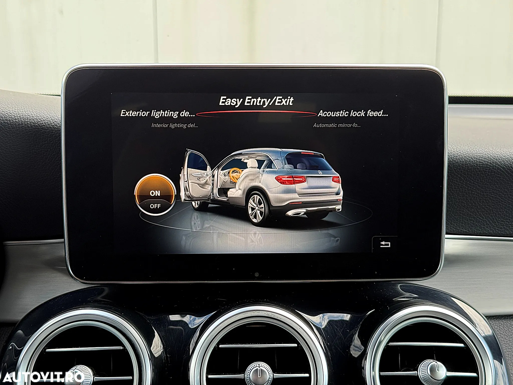 Mercedes-Benz GLC 220 d 4Matic 9G-TRONIC AMG Line - 31