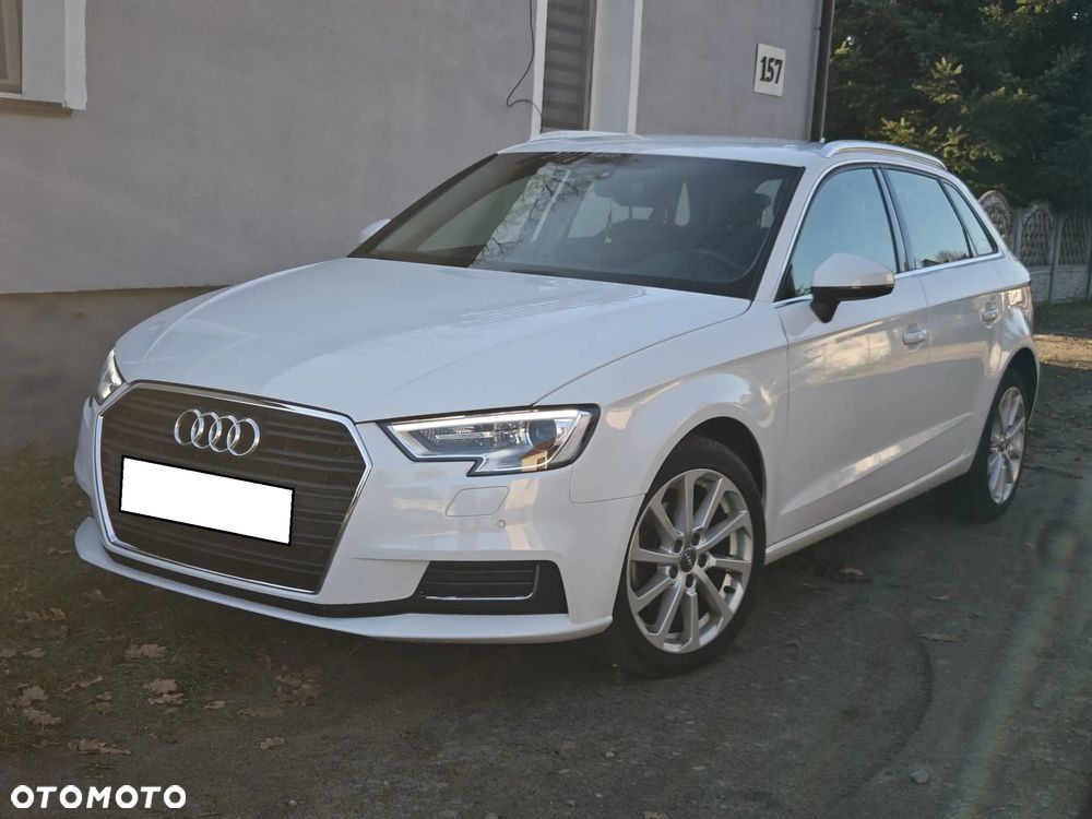 Audi A3 Sportback 2.0 TDI S tronic - 24