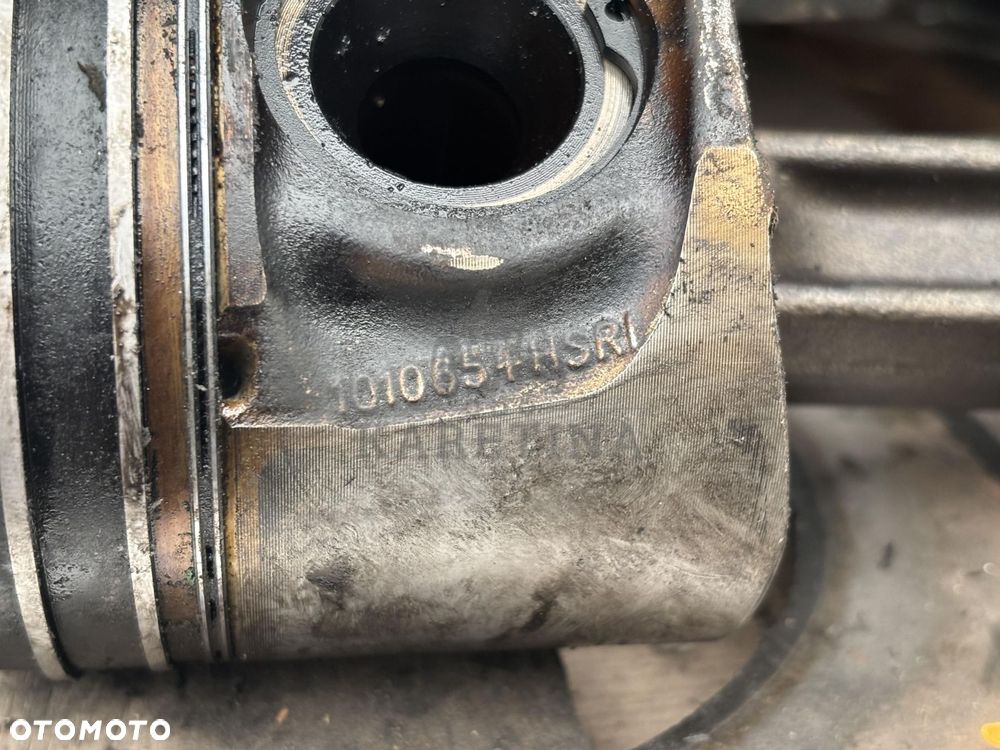 Fendt 700 800 SCR Deutz TCD 6.1 L6 Korobowód Tłok Tłoki CZĘŚCI 21130230 2113 0230 101065 - 5