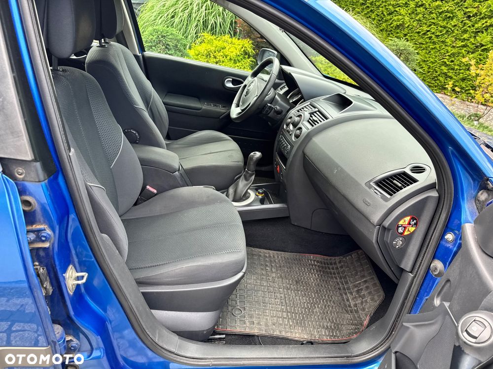Renault Megane - 25