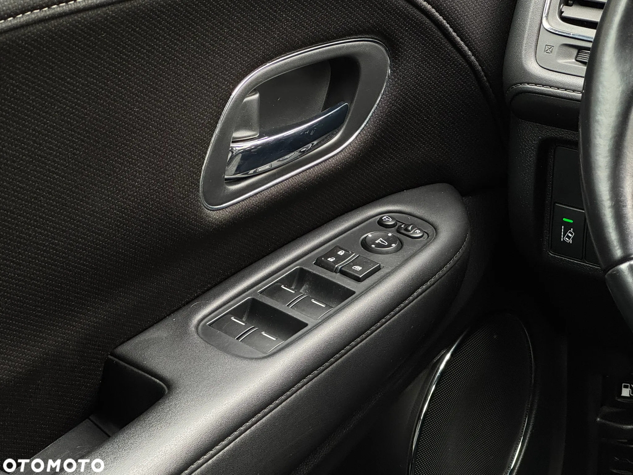 Honda HR-V 1.5 Executive (ADAS) - 29