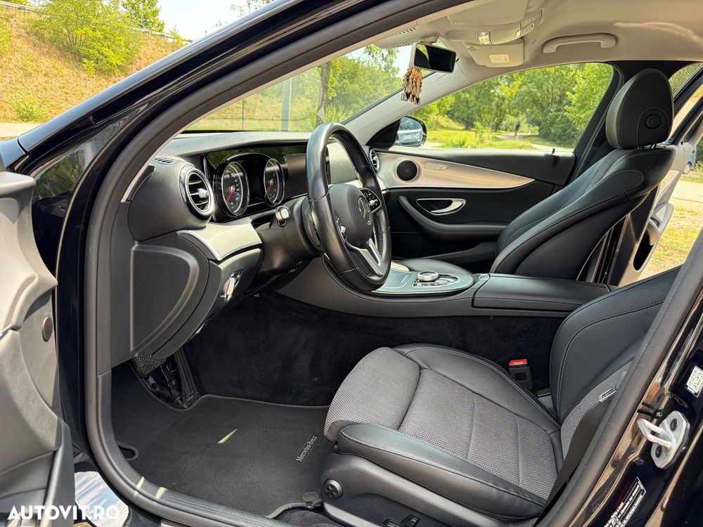 Mercedes-Benz E 300 Aut. - 20