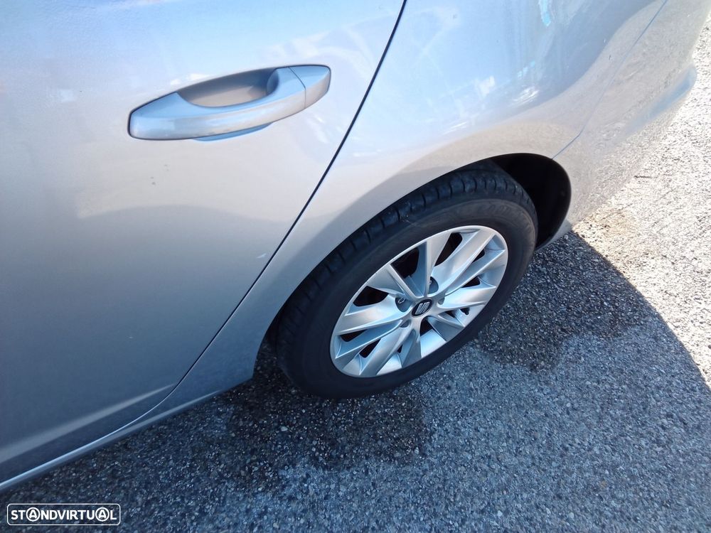 SEAT Leon ST 1.6 TDI Reference S/S - 10