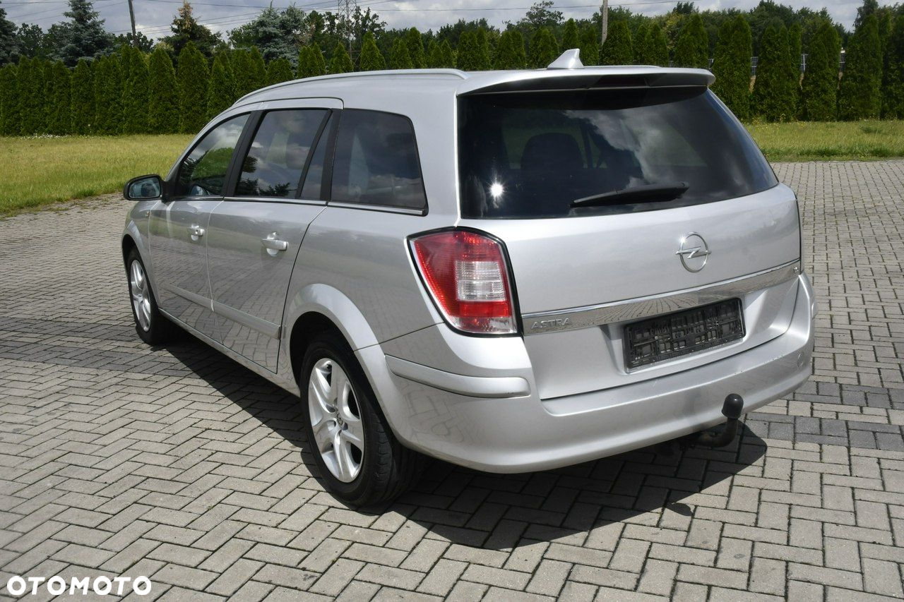 Opel Astra - 11