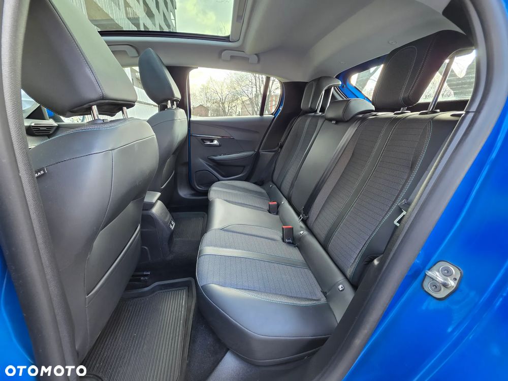Peugeot 208 1.2 PureTech Allure S&S EAT8 - 23