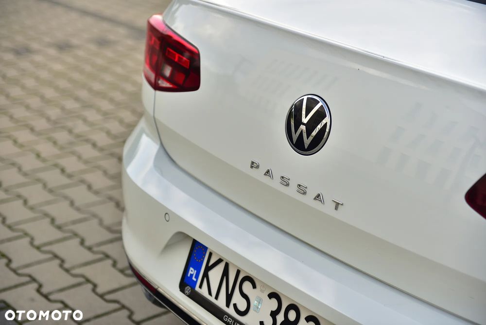 Volkswagen Passat Variant 1.5 TSI OPF DSG Highline - 9
