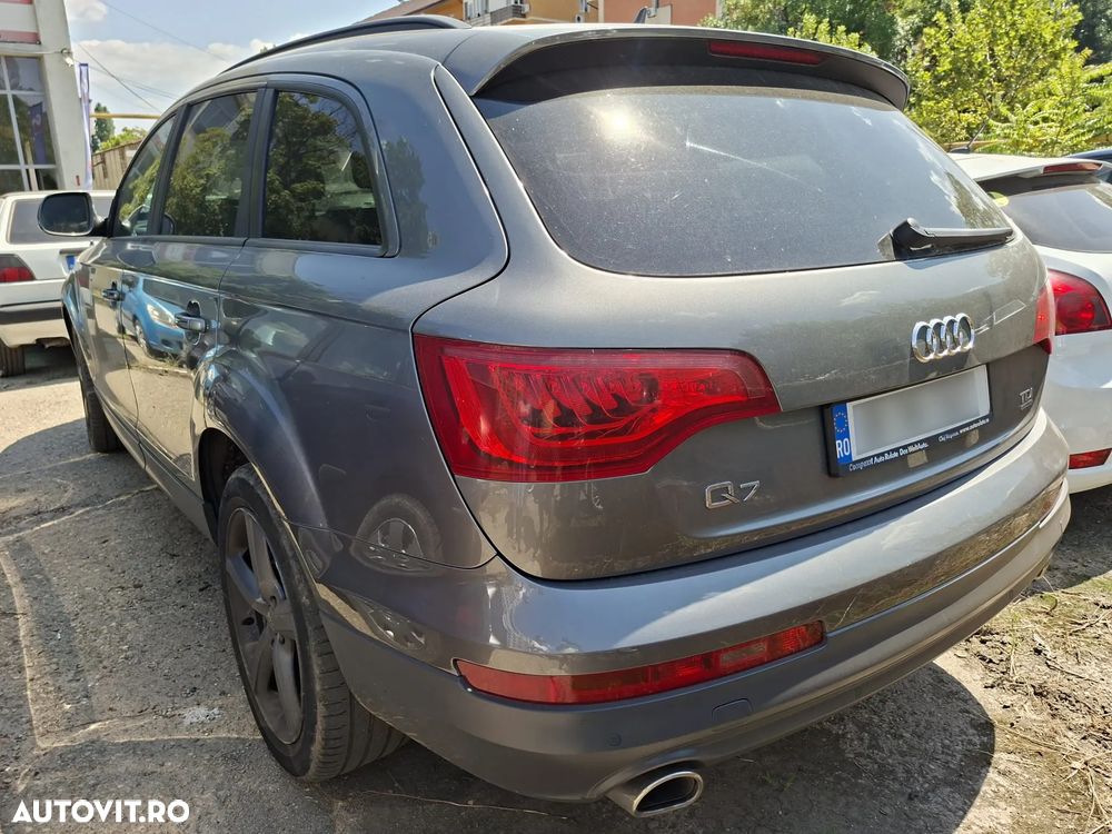 Audi Q7 3.0 TDI Quattro Tip - 4