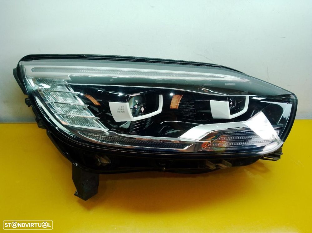 FAROL DIREITO RENAULT SCENIC IV - 1