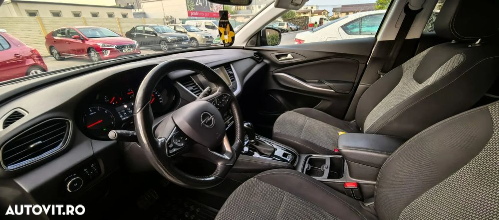 Opel Grandland X - 9