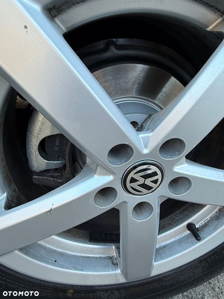 Volkswagen Passat 2.0 TDI BlueMotion Technology Comfortline - 20