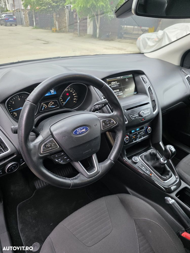 Ford Focus 1.5 TDCi DPF Start-Stopp-System Titanium - 8
