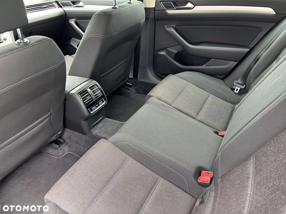 Volkswagen Passat 1.4 TSI BMT ACT Comfortline - 14