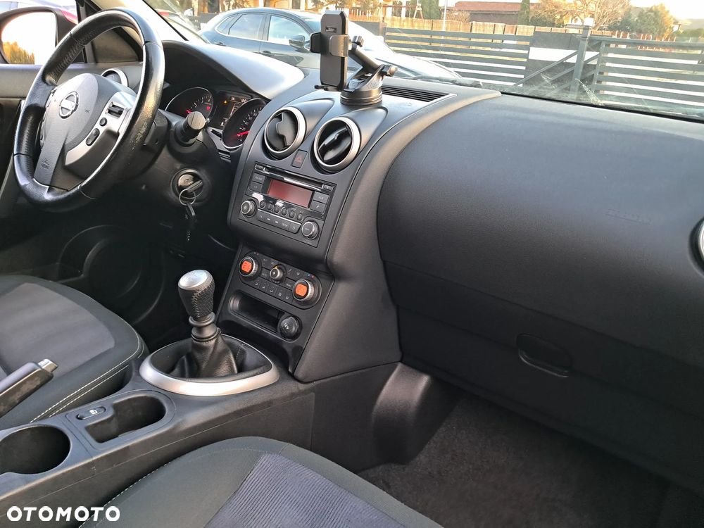 Nissan Qashqai 2.0 Acenta - 16