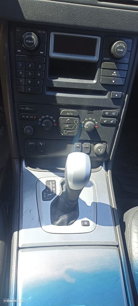 Volvo XC 90 2.4 D5 5L Sport Geartronic - 13