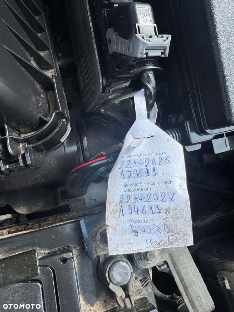 Toyota Auris 1.6 Life+ - 34