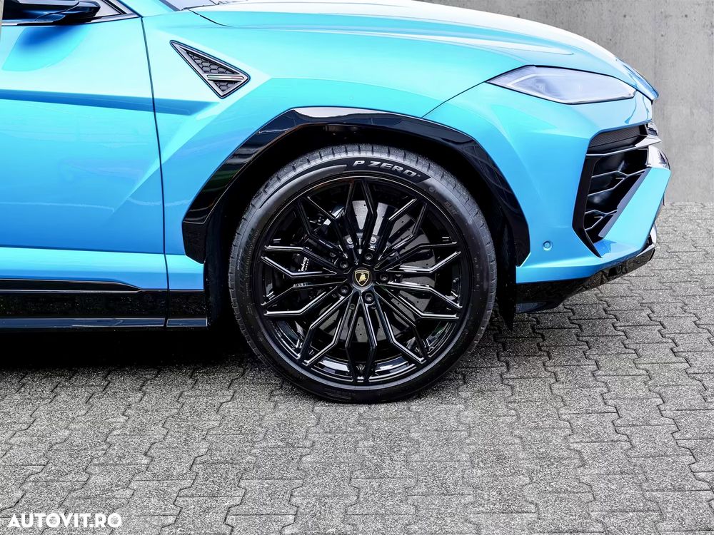 Lamborghini URUS - 6