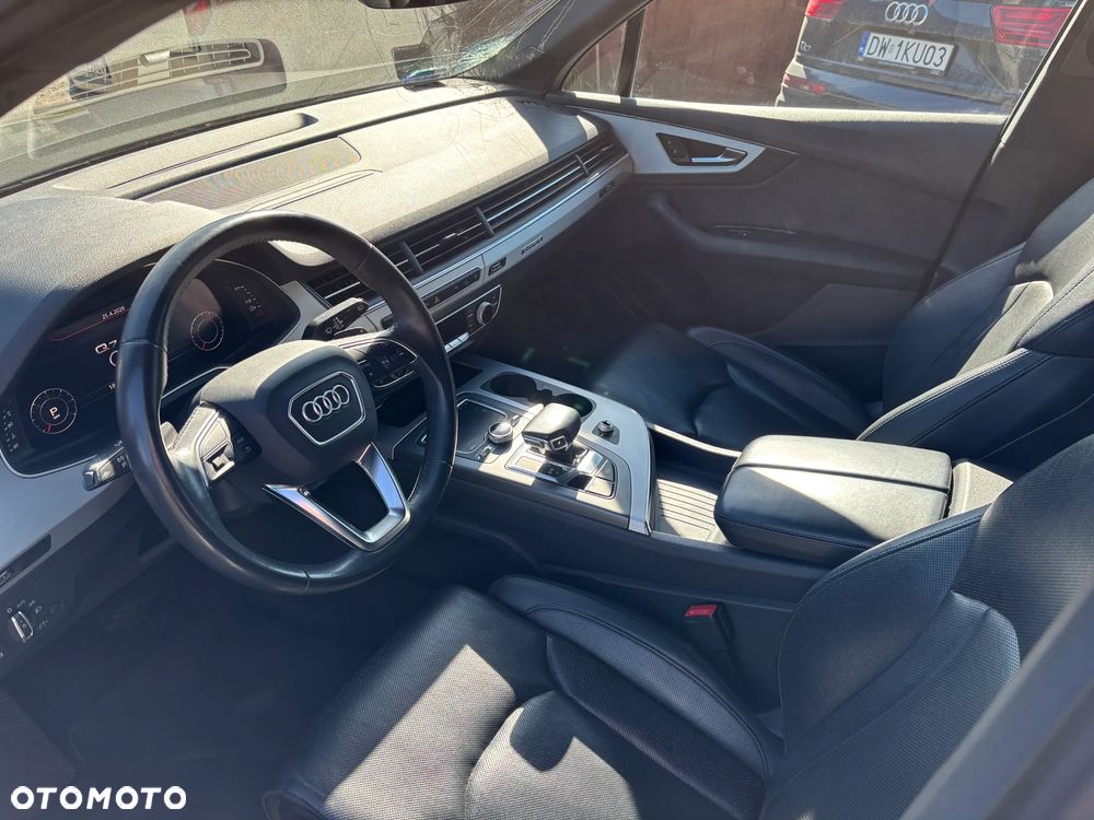 Audi Q7 - 14