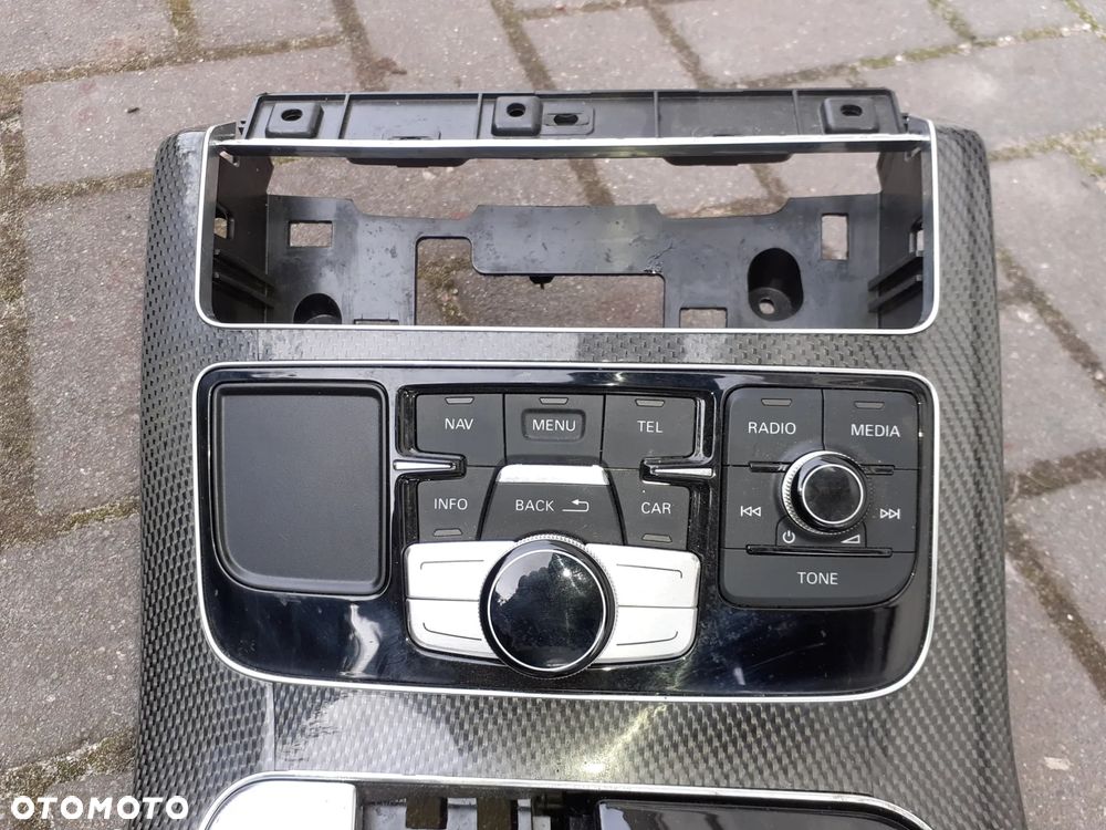 Audi S8 D4 Dekor na Tunel Carbon - 2