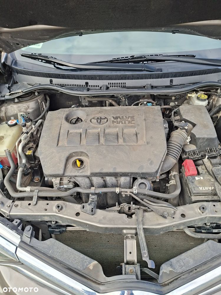 Toyota Auris 1.6 Active - 11