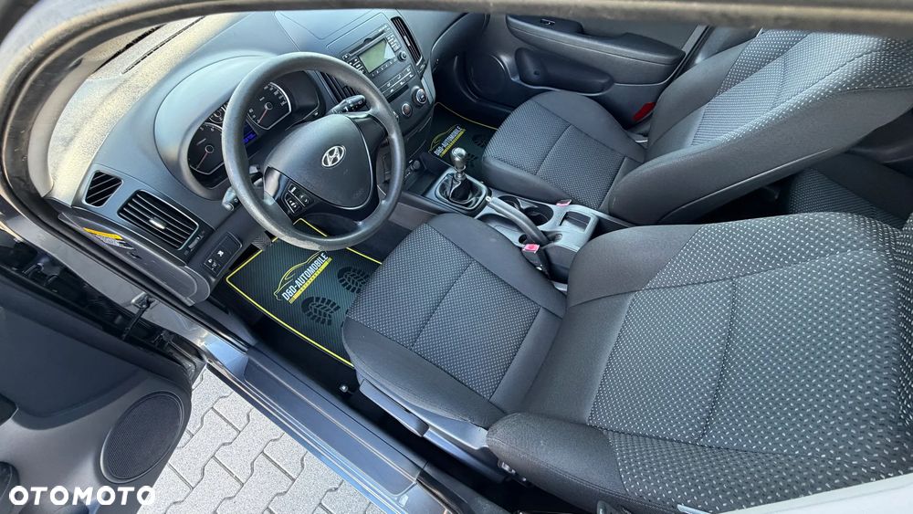 Hyundai i30 1.4 Edition Plus - 28