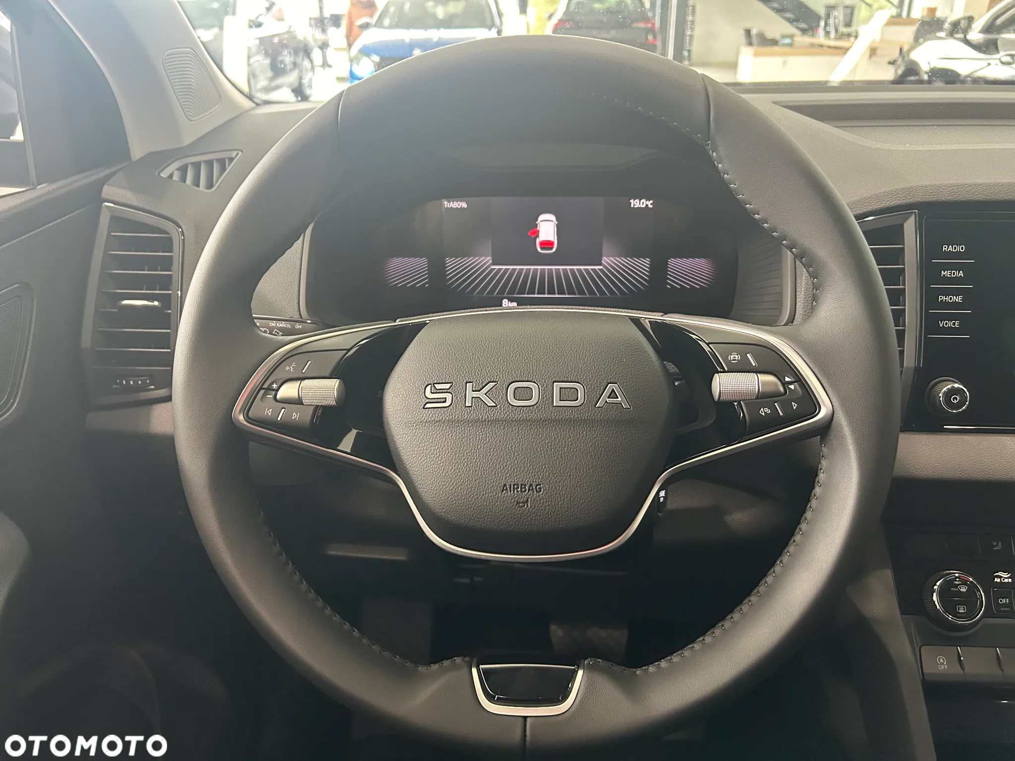 Skoda Karoq 1.5 TSI ACT Selection DSG - 11