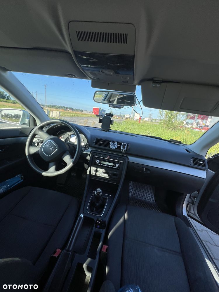 Audi A4 Avant - 6