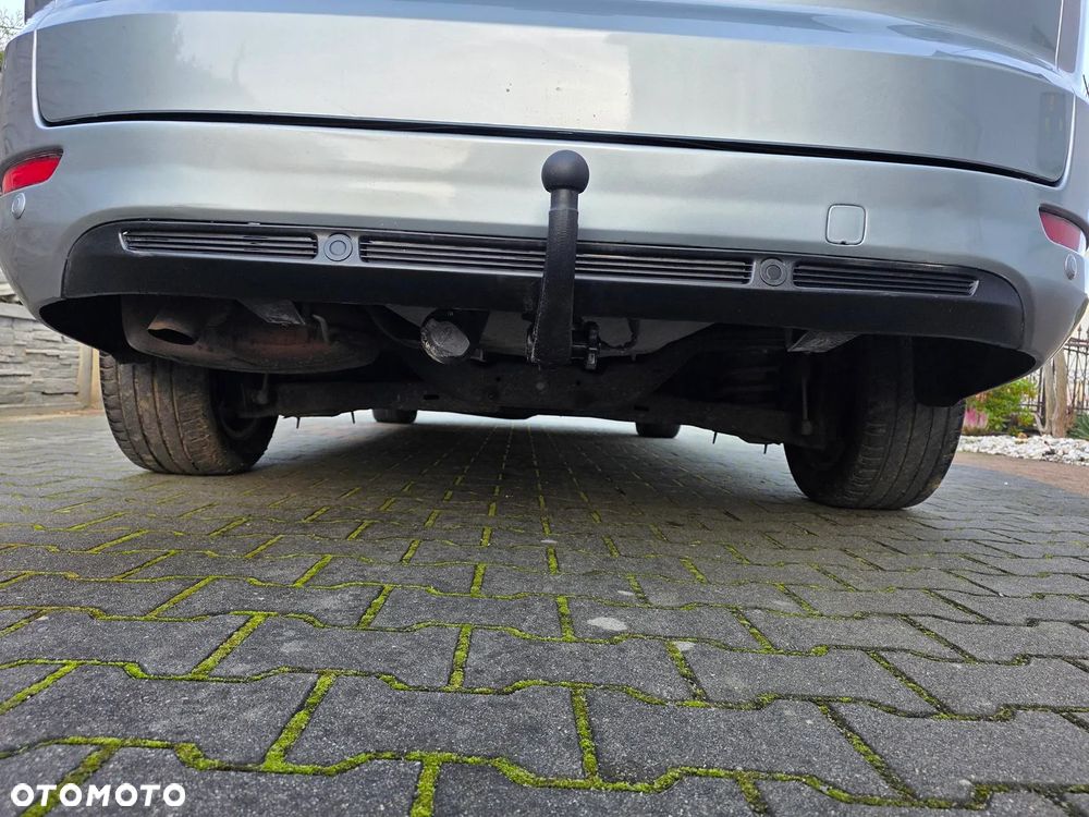 Ford Mondeo 2.0 TDCi Ambiente - 14