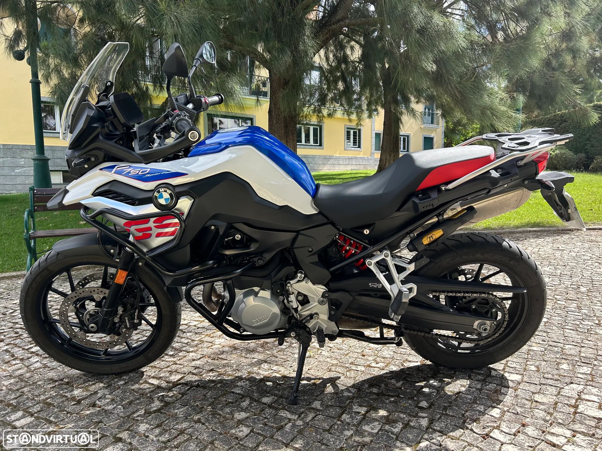 BMW F 750 GS BMW F 750 GS - 1