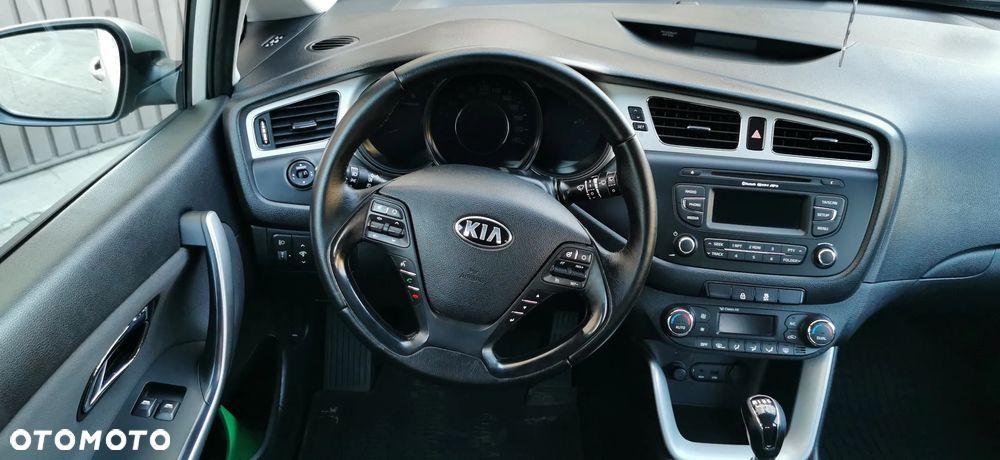 Kia Ceed 1.6 CRDi Business Line - 8