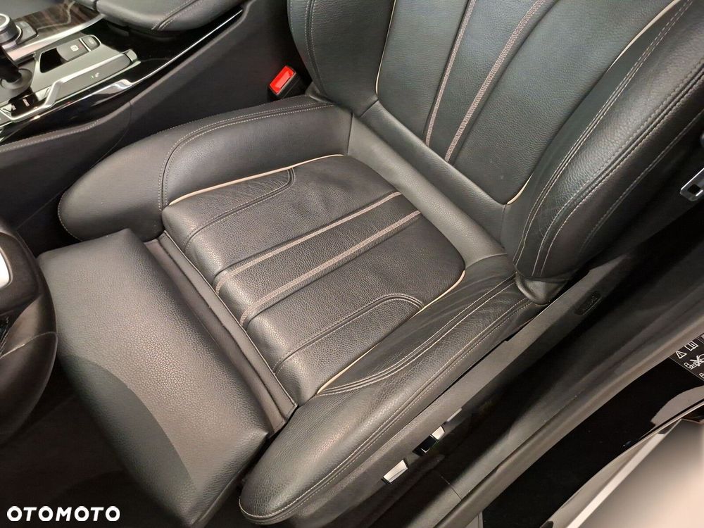 BMW Seria 5 520d Luxury Line - 14