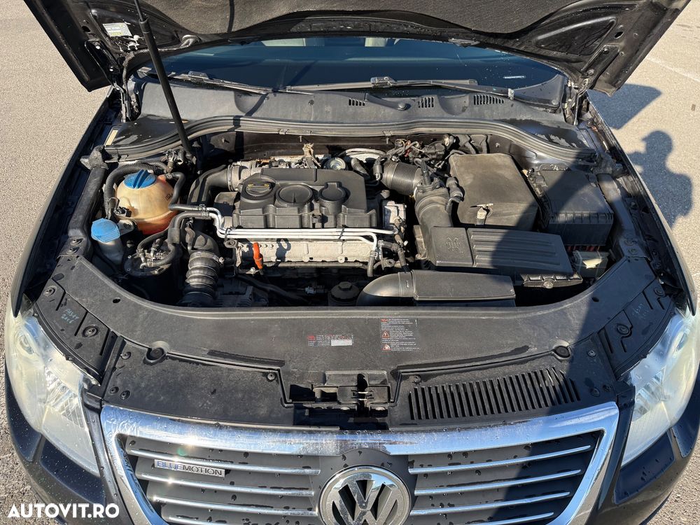 Volkswagen Passat 2.0TDI Highline DPF DSG - 8