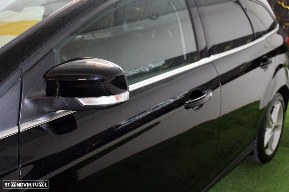 Ford Focus SW 1.5 TDCi Titanium - 6