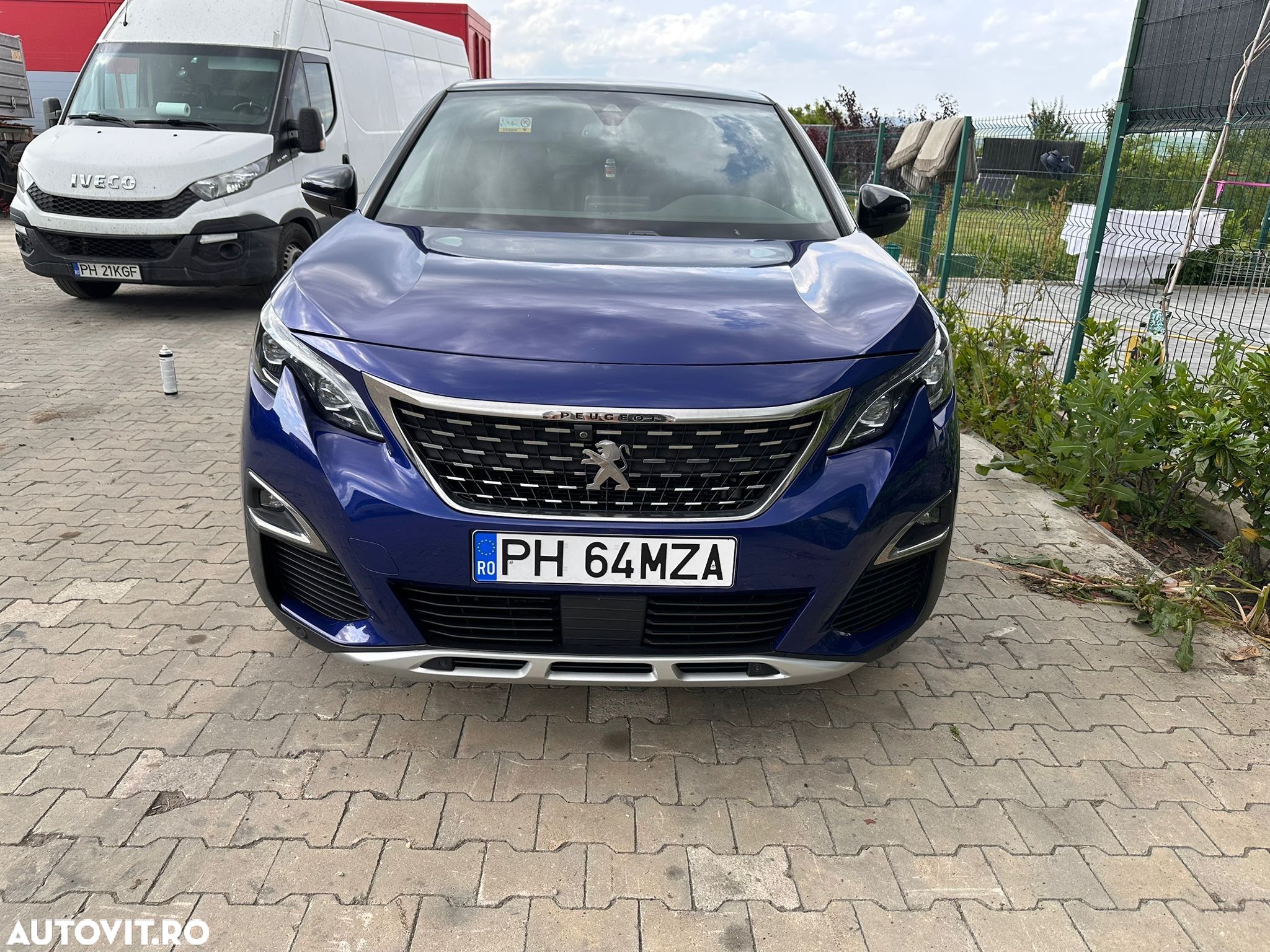 Peugeot 3008 1.6 PureTech Turbo S&S EAT8 GT-Line - 1