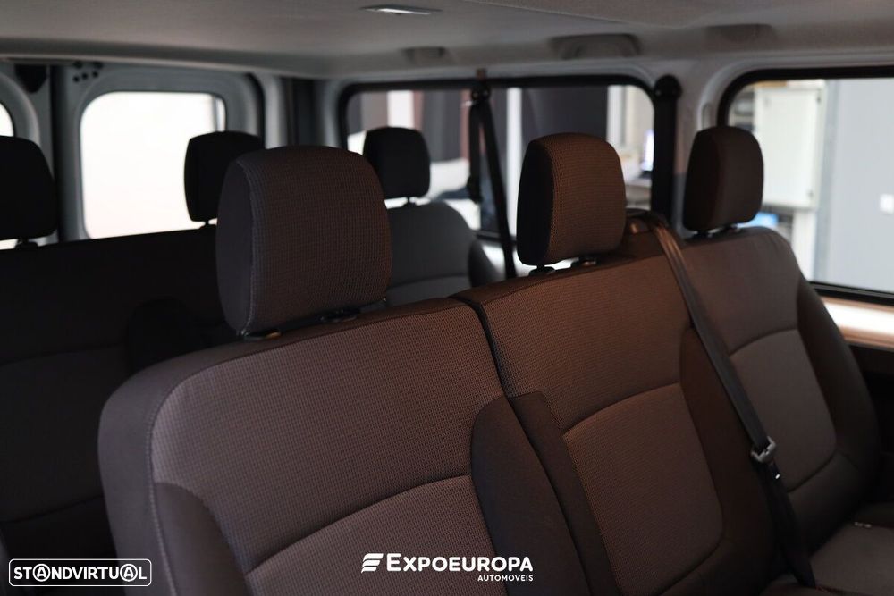 Renault Trafic 2.0 Blue dCi L2H1 IP - 24